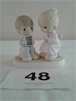 LOVE IS PATIENT PRECIOUS MOMENTS FIGURINE