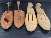 Wooden shoe trees