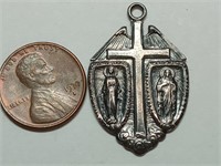 OF) Sterling silver religious pendant