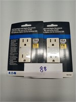 2 pack of outlets with led nightlight