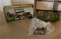 Army Jeep- Avon - full w/box