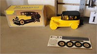 1926 Checker Cab- Avon - full w/box