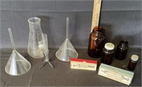 Kimax Glass Beaker, Glass Funnels, Trophy Brand