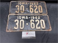 1942 Iowa License Plates