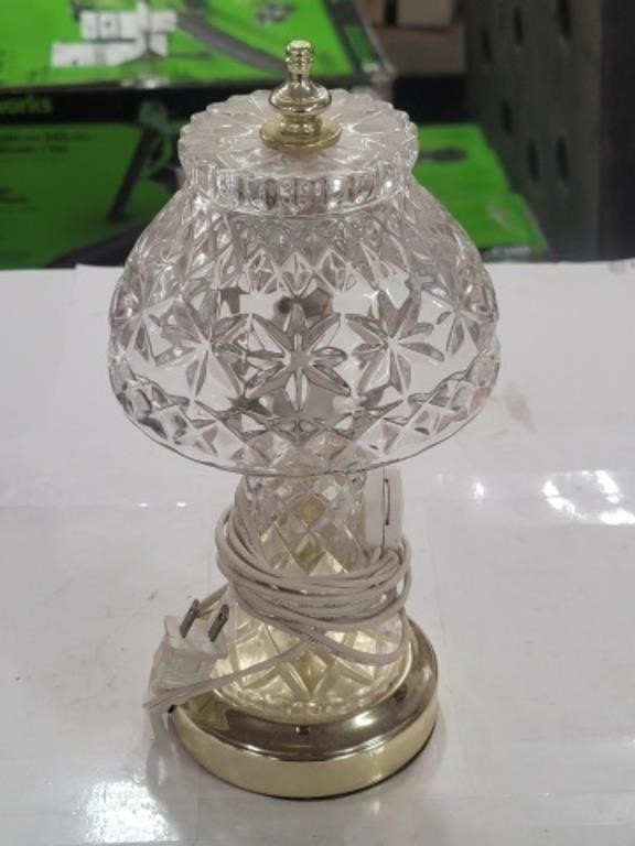 Early Boudour Table Top Lamp