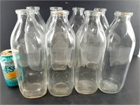8 bouteilles de lait vintage en verre