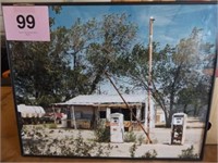 GAS STATION PICTURE.....16 X 20"
