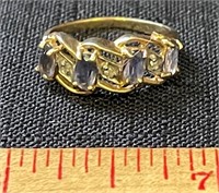 LOVELY 10K GOLD AND AMETHYST RING W DIAMONDS