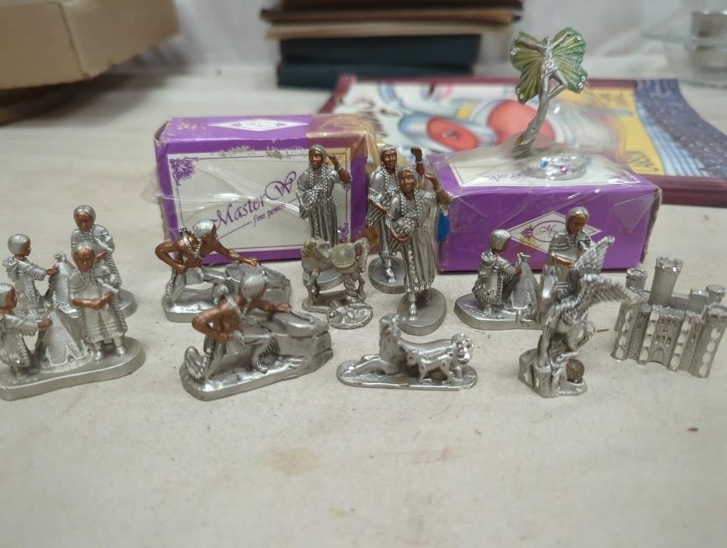 13 pieces of fine pewter figures