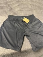 The north face womens L shorts