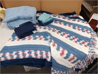 Towels Broyhill 2- 50x29, hand towel 24x15, 5