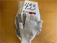 65% cotton Gloves