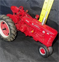 Mccormick Farmall diesel super MD tractor by
