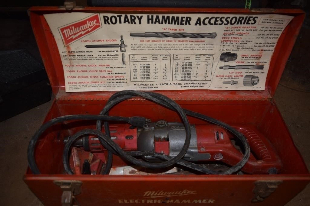 Milwaukee Rotary Hammer