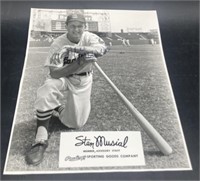 (S) Stan Musial signed 8x10 baseball collector