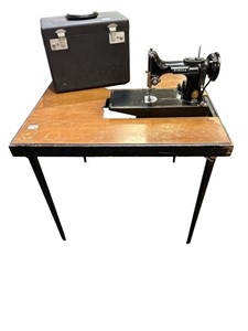 Singer Featherweight Electric Sewing Machine with