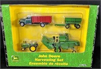 Ertl 1:64 Scale John Deere Harvesting Set
