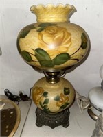 ELECTRIC YELLOW ROSE TABLE LAMP