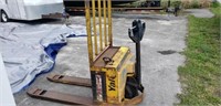 Yale Electric Pallet Lift Yellow (No Charger)