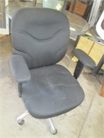 Very Nice Rolling Office Chair
