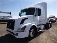 2007 Volvo VNL T/A Sleeper Truck Tractor