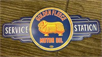 GOLDEN FLEECE SIGN & CASTROL TIN