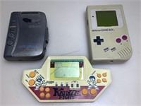 Nintendo Game Boy & Casio CG-610 Handheld Games.