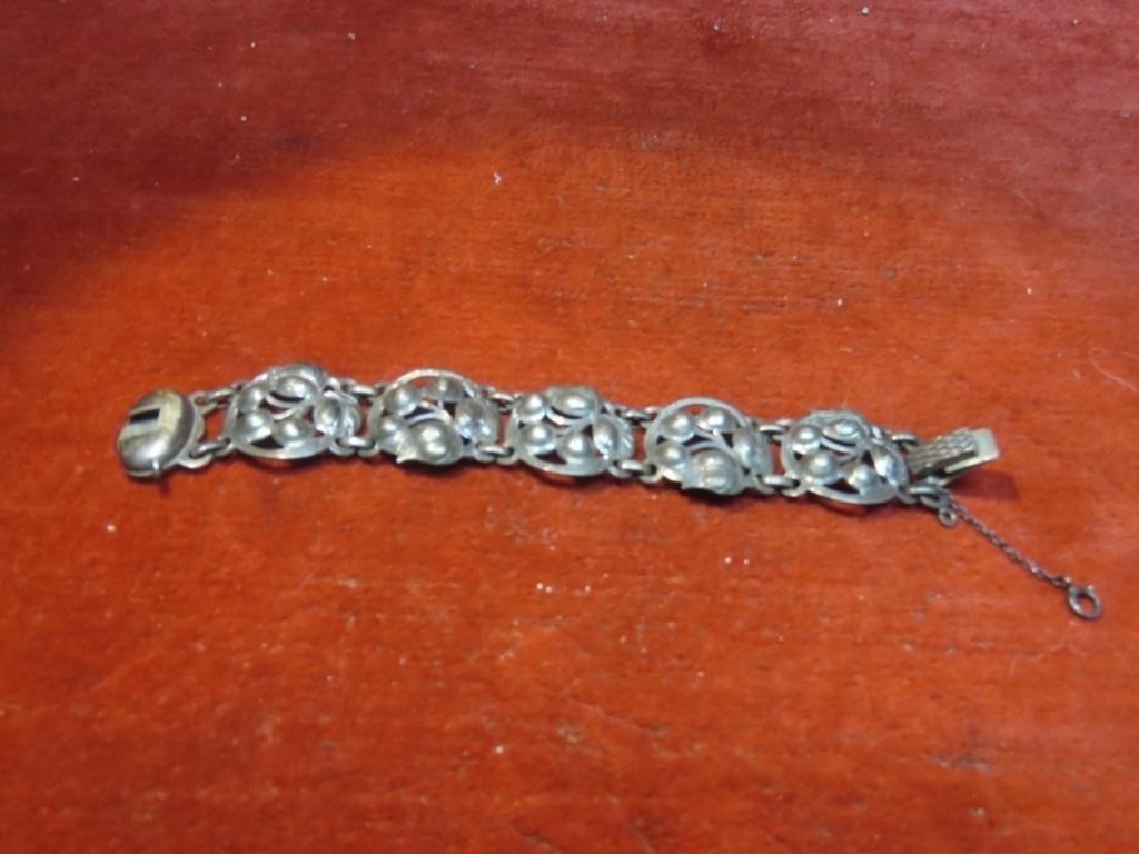 Antique Kalo Sterling silver bracelet. 7"