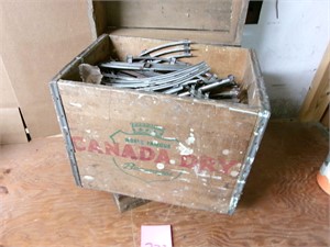 Vintage canada dry wooden box with lionel track