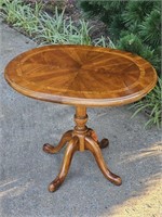 VTGT OVAL PEDESTAL TABLE-MAPLE? FEET NEEDS TO BE