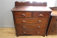 FIVE DRAWER BONNET CHEST OF DRAWERS 43X20X40