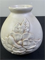 Red Wing Pottery Ivory Magnolia Bloom Vase
