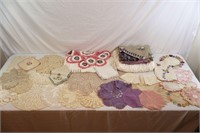 29 Vintage Crochet Table Linens, Napkins, Doilies+