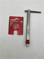 Husky Telescoping Basen Wrench Fits up to 1-1/2" N