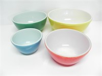 FULL SET PYREX COLOURFUL MIXING BOWLS c1950's