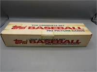 Complete 1987 Topps Baseball card set!