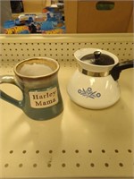 Corningware 6 cup coffee pot number p-104 and