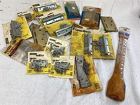 Assorted New Hinges