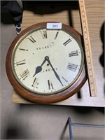Vintage Kennett Warwick round wall clock