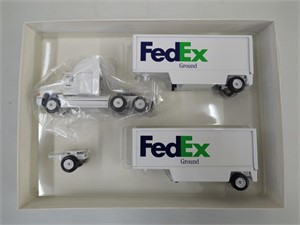 Winross FedEx Ground Doubles NIB 1/64