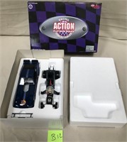 11 - RACING ACTION PLATINUM SERIES RACE CAR (B12)