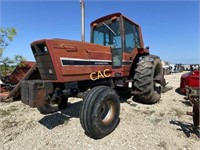 International Tractor Dual Wheel