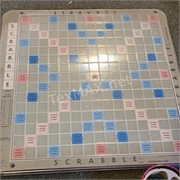 Rotating Scrabble Board