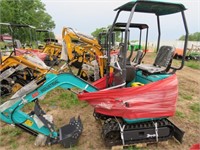 QK16R Compact Mini-Excavator