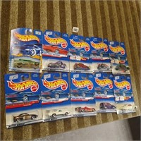 LOT OF NEW HOTWHEELS