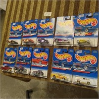 LOT OF NEW HOTWHEELS