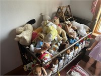 BABY BED WITH STUFFED ANIMAL COLLECTION