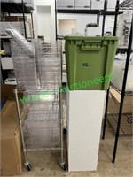 Wire Metal Shelves on Wheels, Plastic Storage