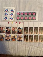 8 American Stamps 25c, 8 The Wizard of Oz stamps