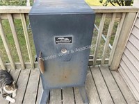 Masterbuilt electric smoker